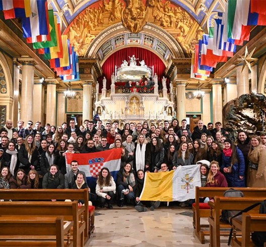 Mladi Župe Bezgrešnog začeća BDM sudjelovali na Taizéu u Parizu